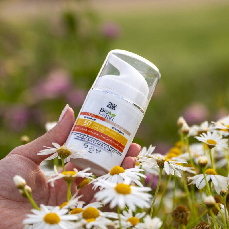 BIO-PROTEC COLOR SPF 50+ CLARO 50ml - Imagen 3